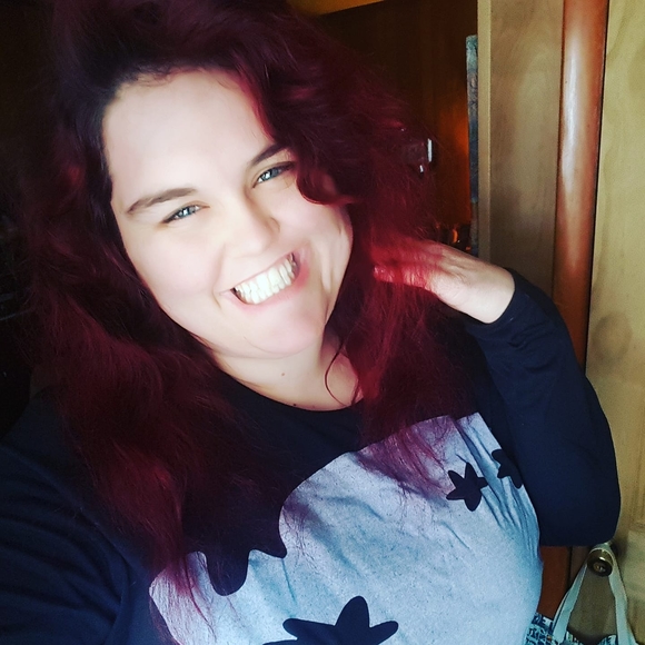 Meet your Posher, Kasaundra - Picture 2 of 3